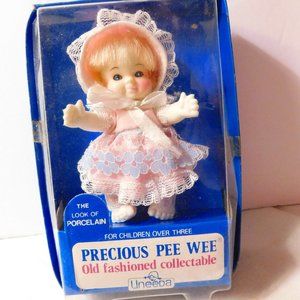 Uneeda Precious Pee Wee Old Fashioned Collectable Doll Vintage